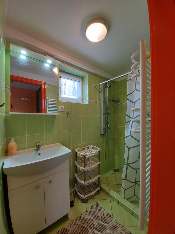 Nora Apartman Балатонлелле Экстерьер фото