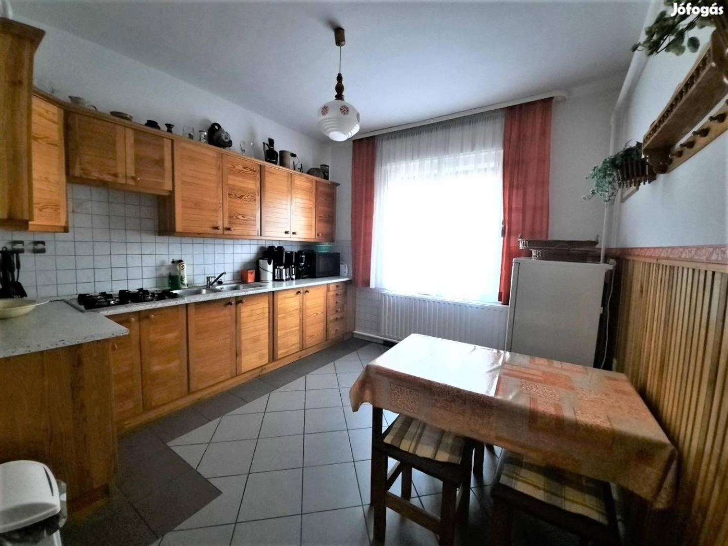 Nora Apartman Балатонлелле Экстерьер фото